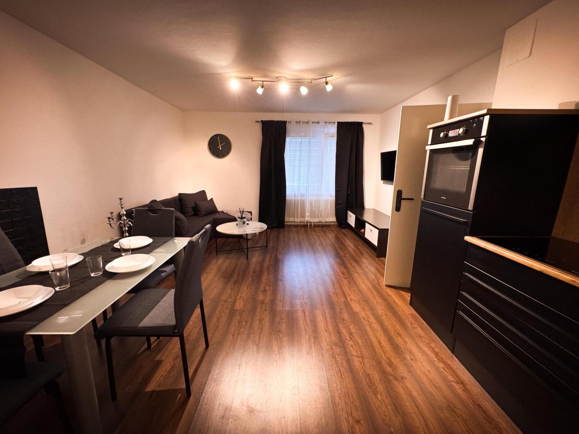 Geri's 20 Naehe Prater Appartement *